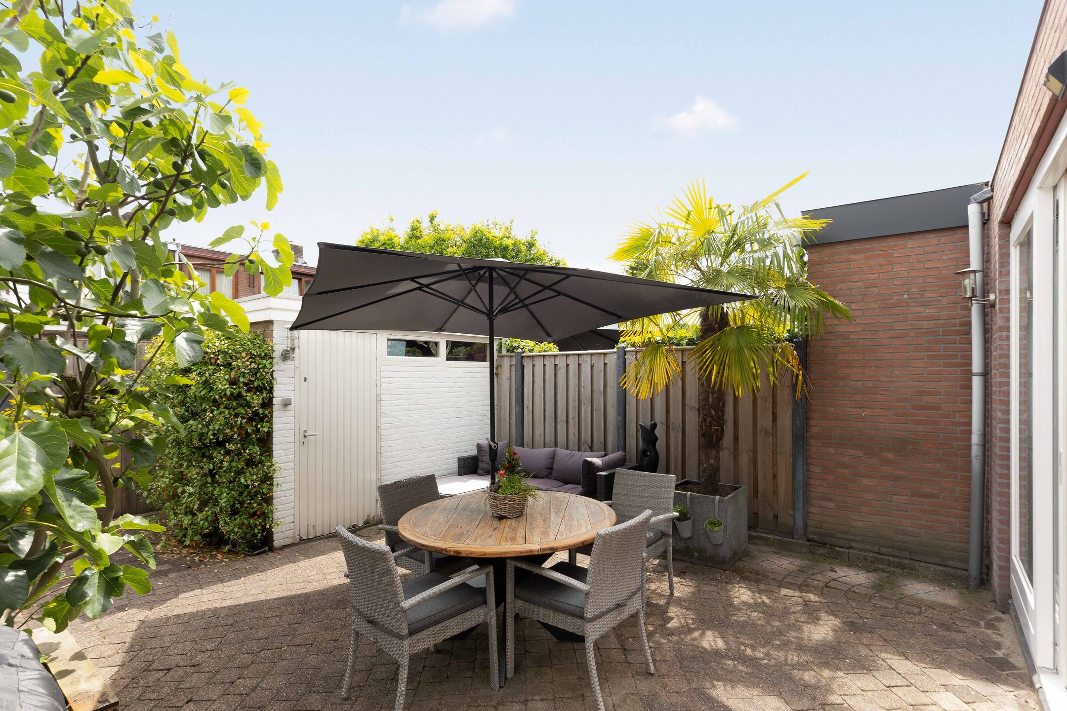 Spacious Six-Bedroom Family Home with Two Bathrooms Near Amstelveen City Centre — 30