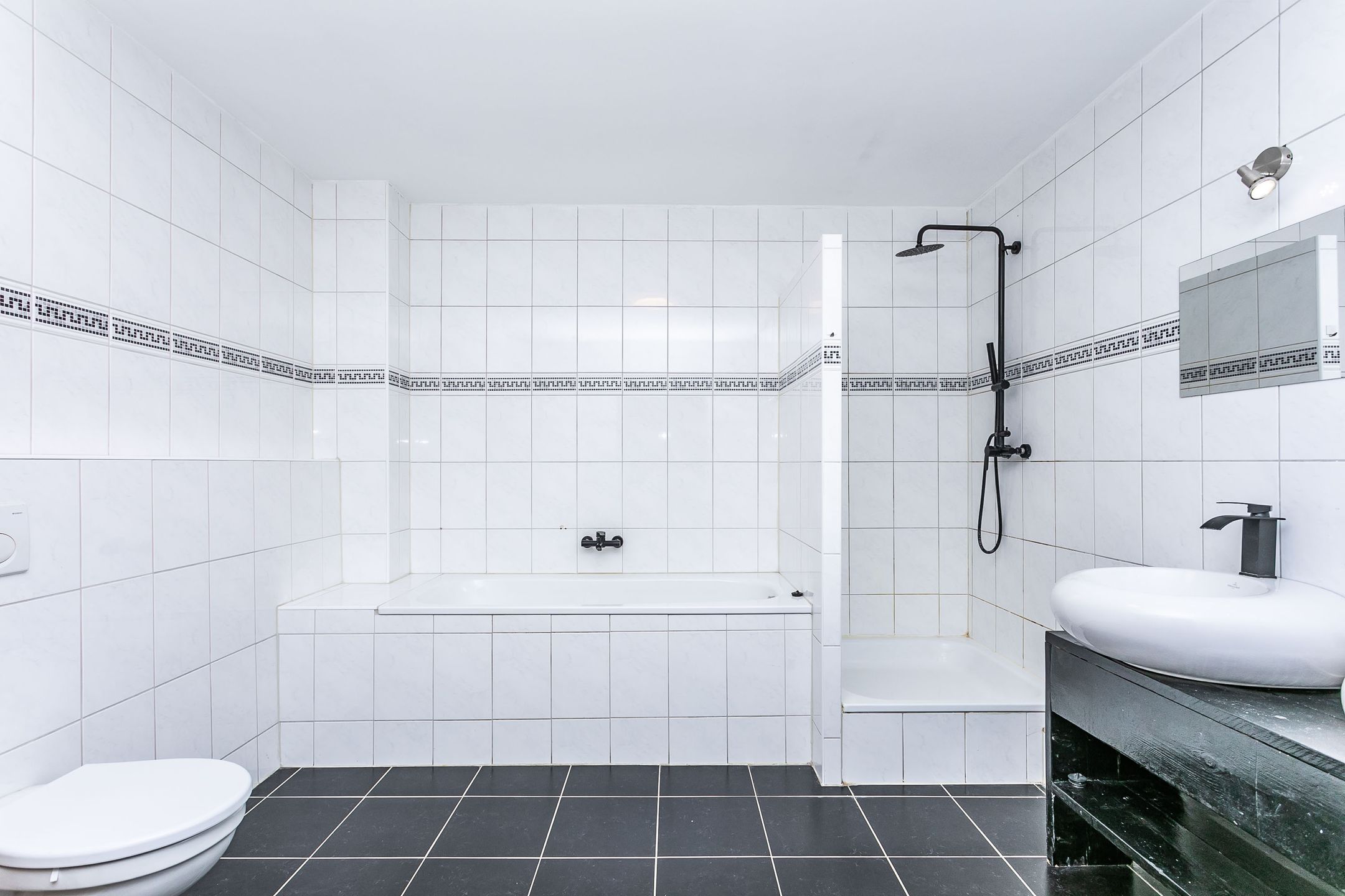 Photo 9 of Akerstraat 84-B