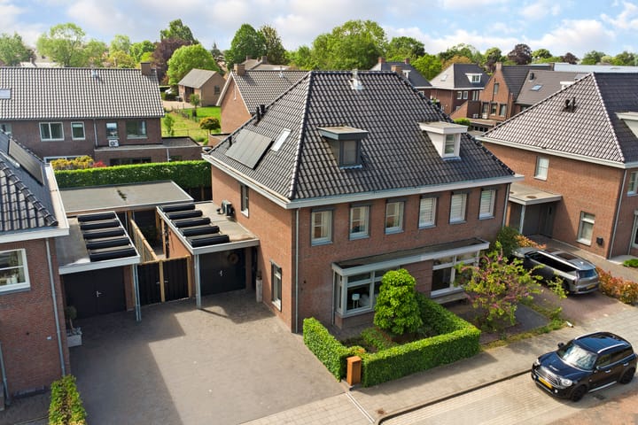 Foto 3 van Den Bullick 5