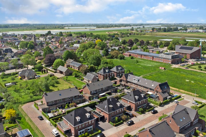 Photo 4 of Den Bullick 5