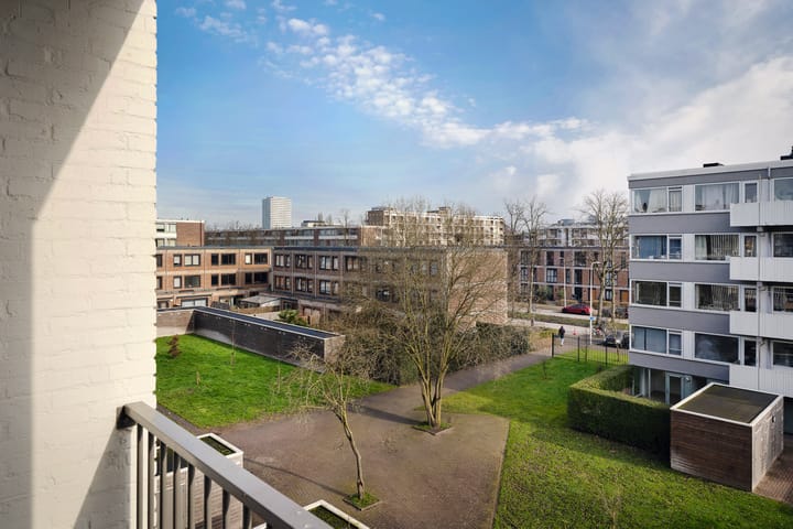 Appartement te koop: Auriollaan 74, Utrecht