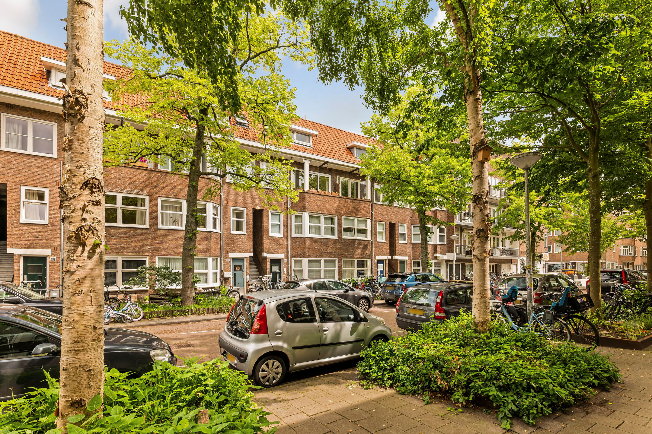 Photo 33 of Orteliusstraat 296-2