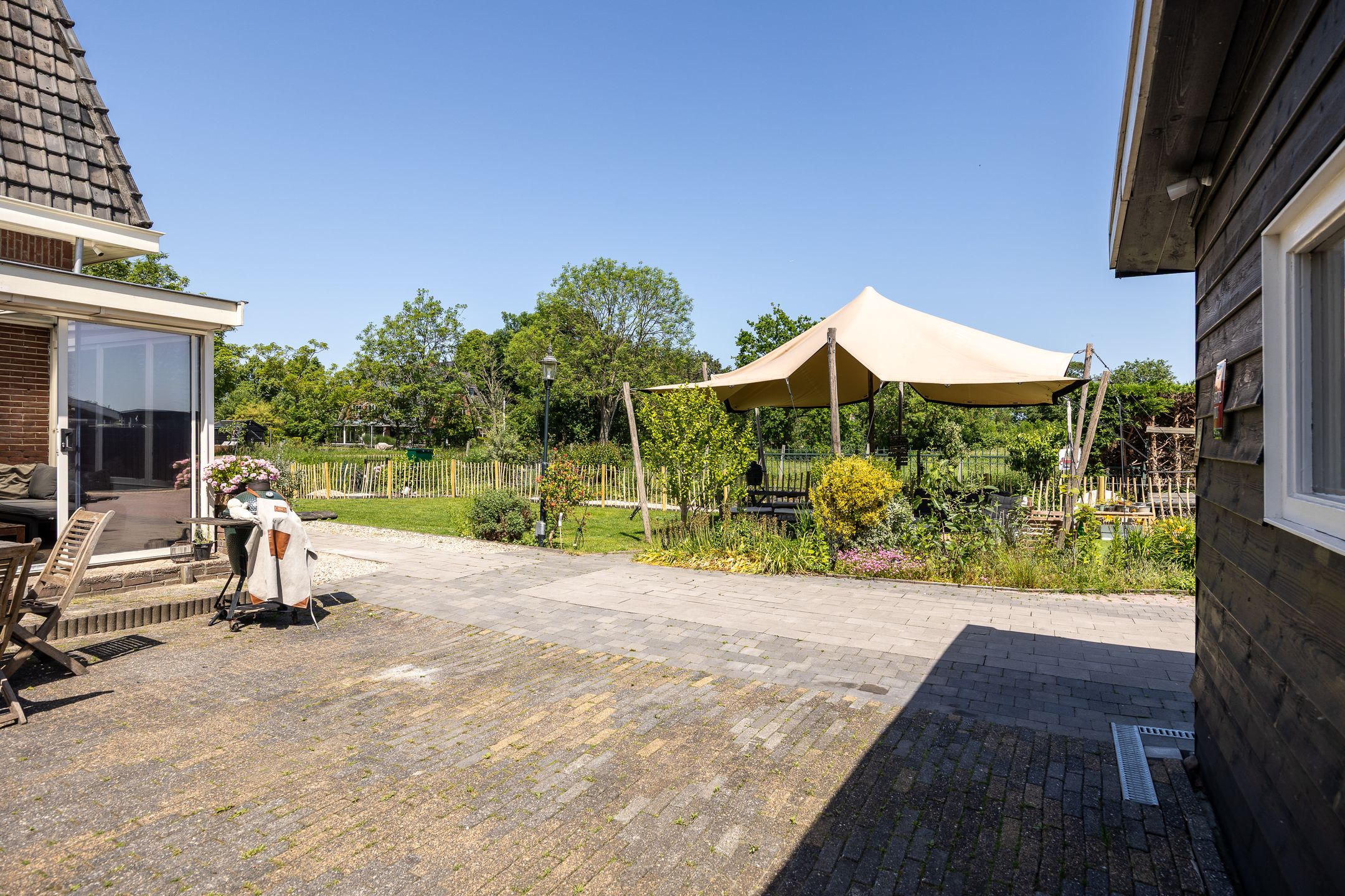 Waterfront Semi-Detached Home with Private Dock on the Vecht River — 48