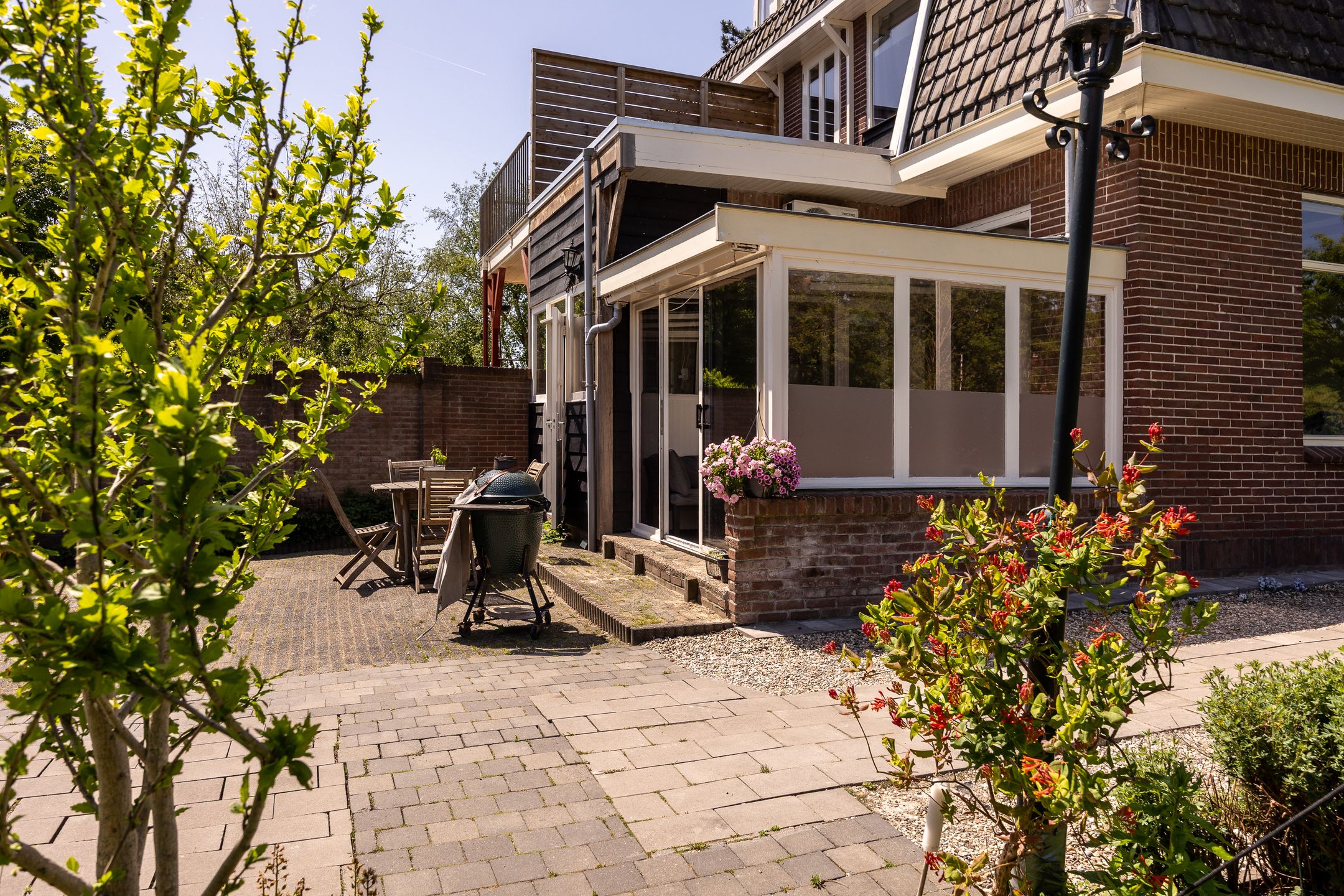 Waterfront Semi-Detached Home with Private Dock on the Vecht River — 45