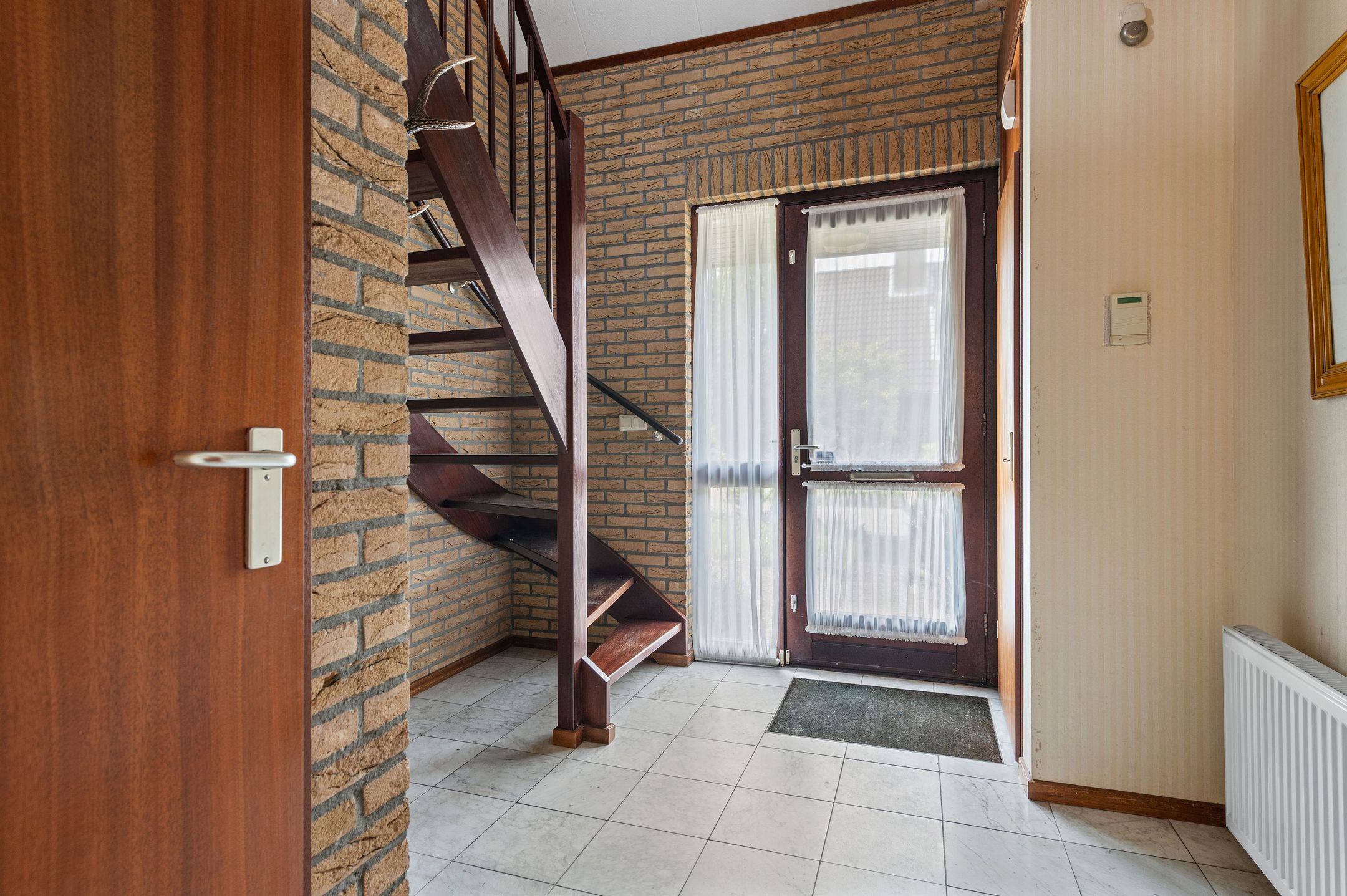 Spacious Semi-Detached Home with Ground Floor Living in Quiet Driehuis Location — 36