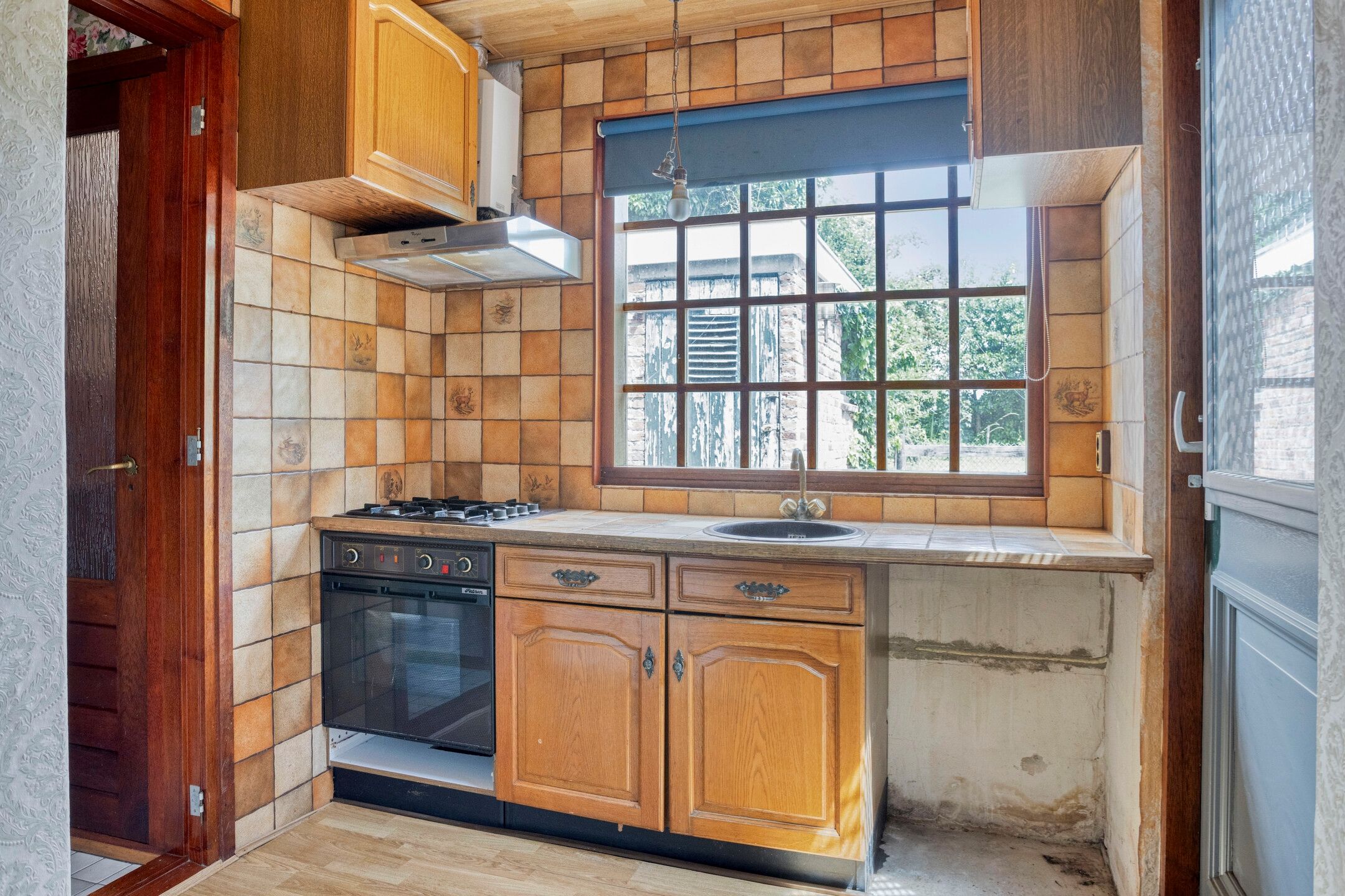 Charming Character Home with Deep Garden in Ellewoutsdijk — 12