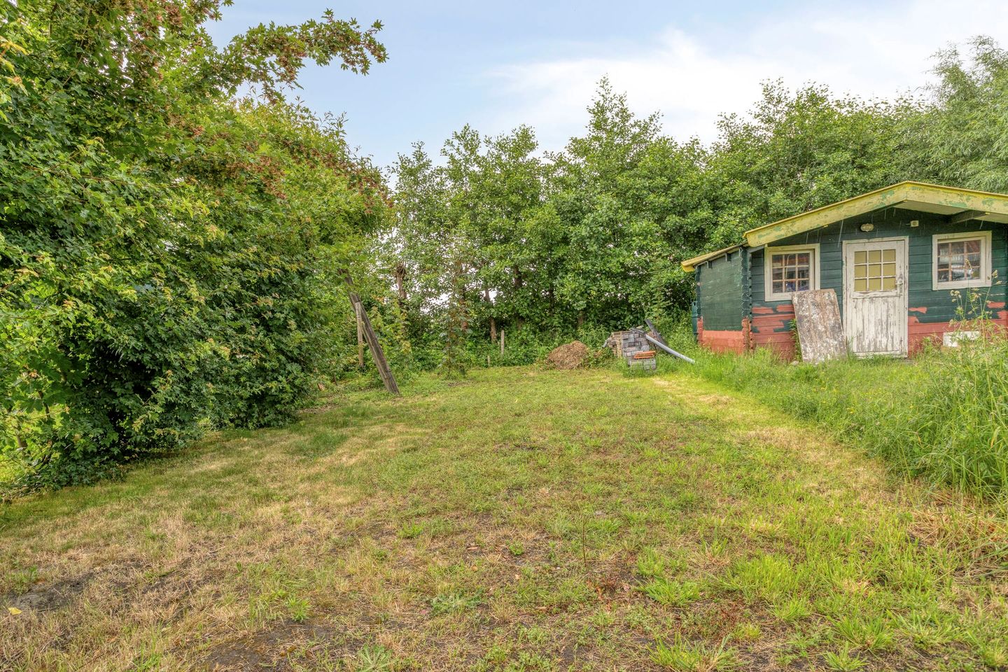 Charming Character Home with Deep Garden in Ellewoutsdijk — 20