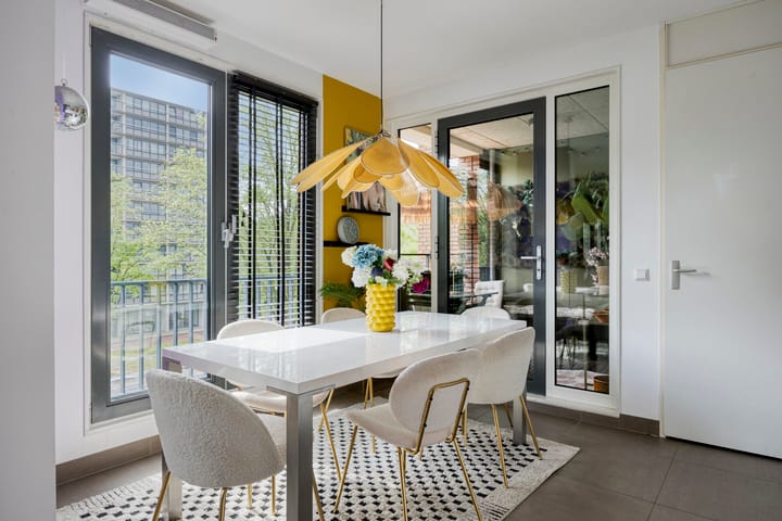 Photo 4 of Dijkmanshuizenstraat 22