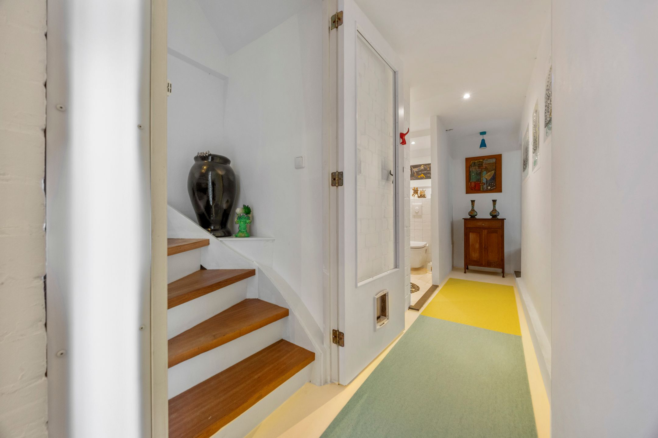 Spacious Ground Floor Apartment with Character in Nijmegen-Oost — 18