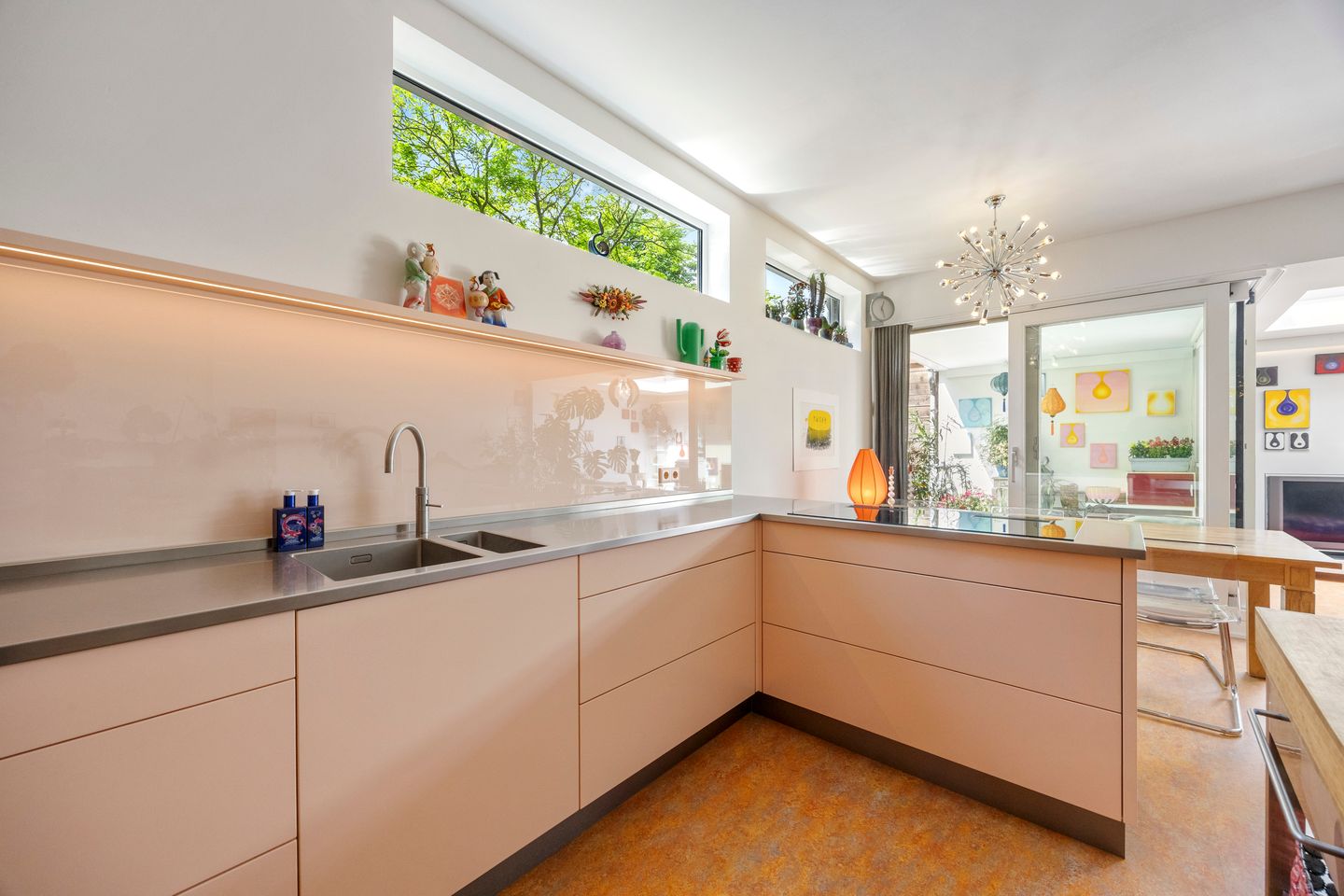 Spacious Ground Floor Apartment with Character in Nijmegen-Oost — 10