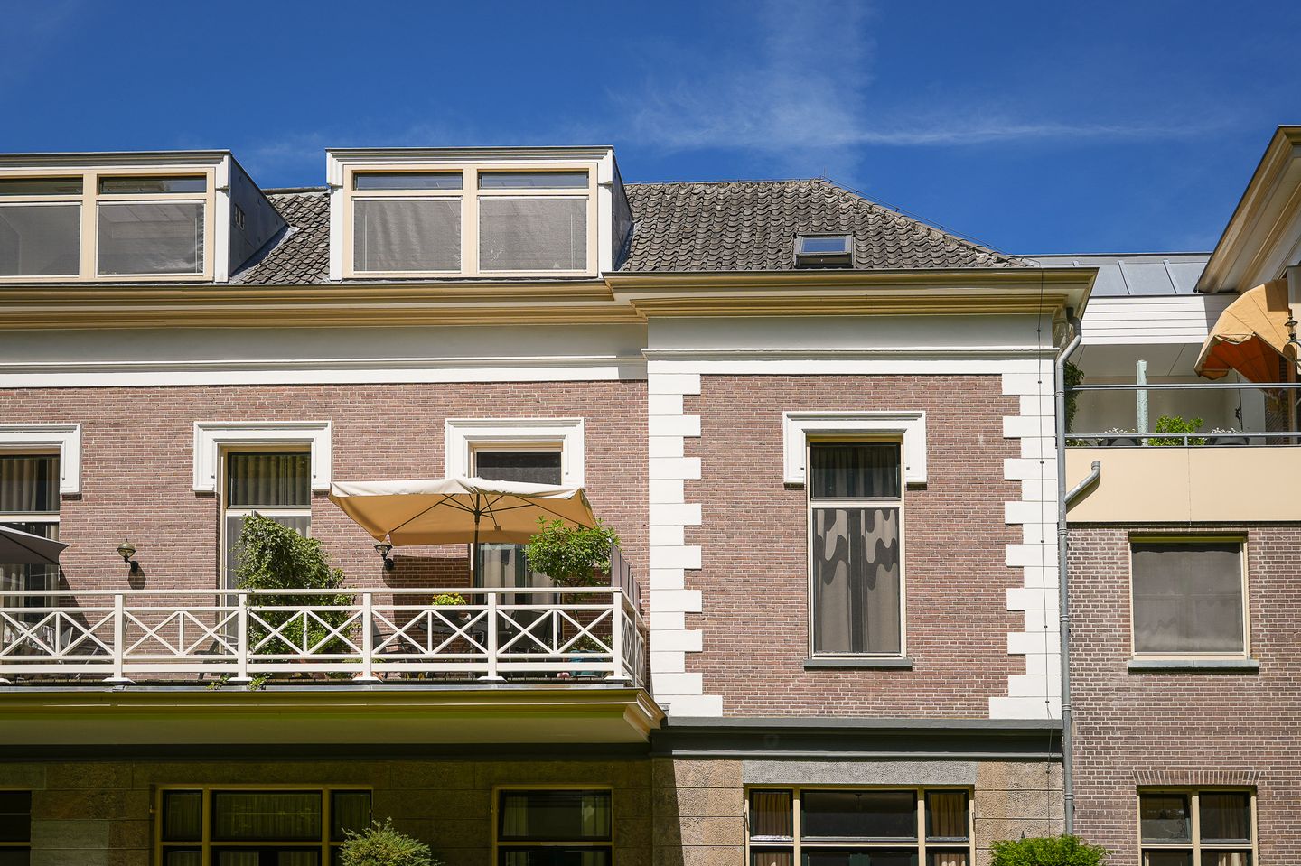 Foto 5 van Badhuislaan 67