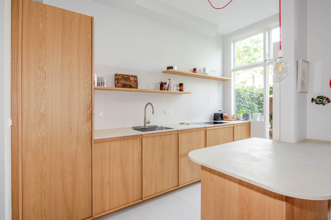 Characterful 1890s Townhouse with Preserved Period Details in Regentessekwartier — 23
