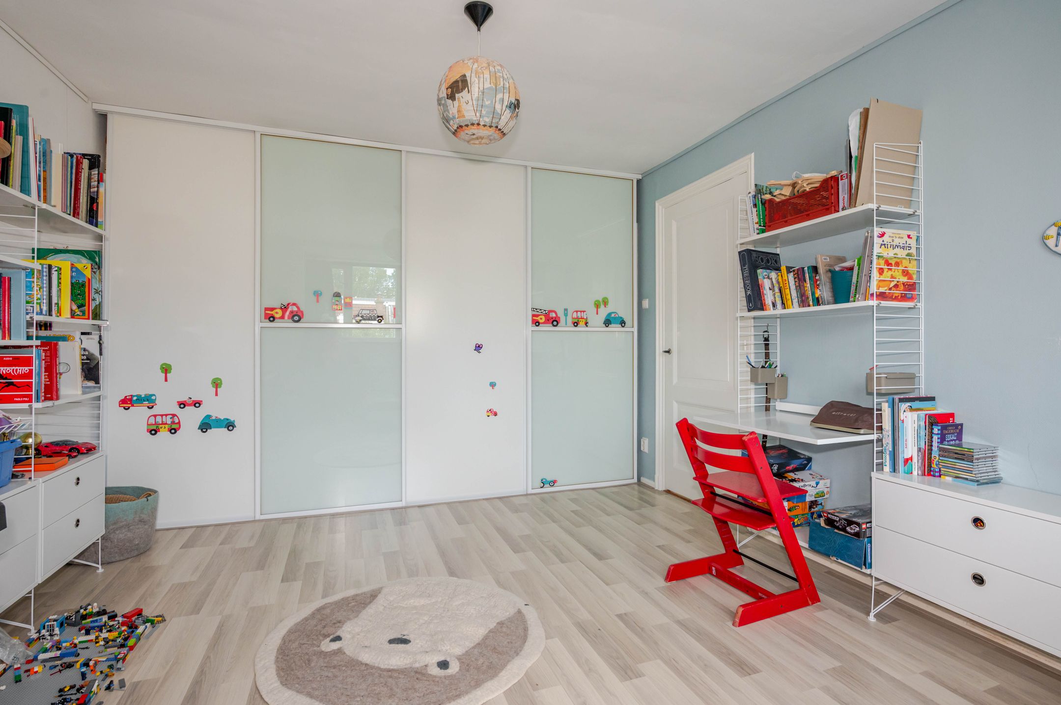 Characterful 1890s Townhouse with Preserved Period Details in Regentessekwartier — 63
