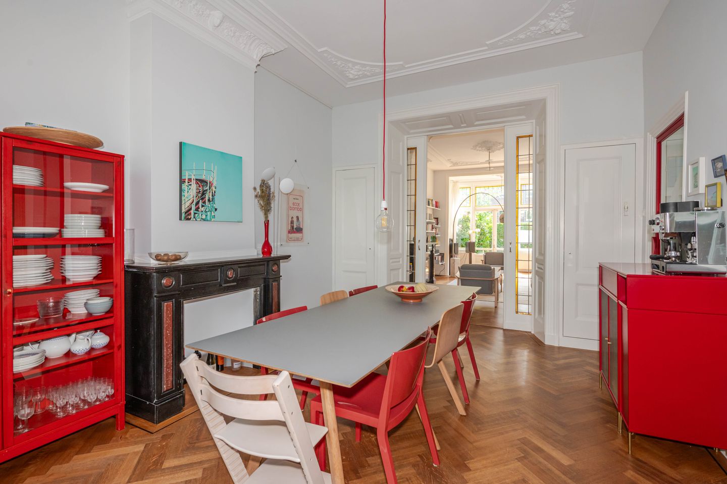 Characterful 1890s Townhouse with Preserved Period Details in Regentessekwartier — 20