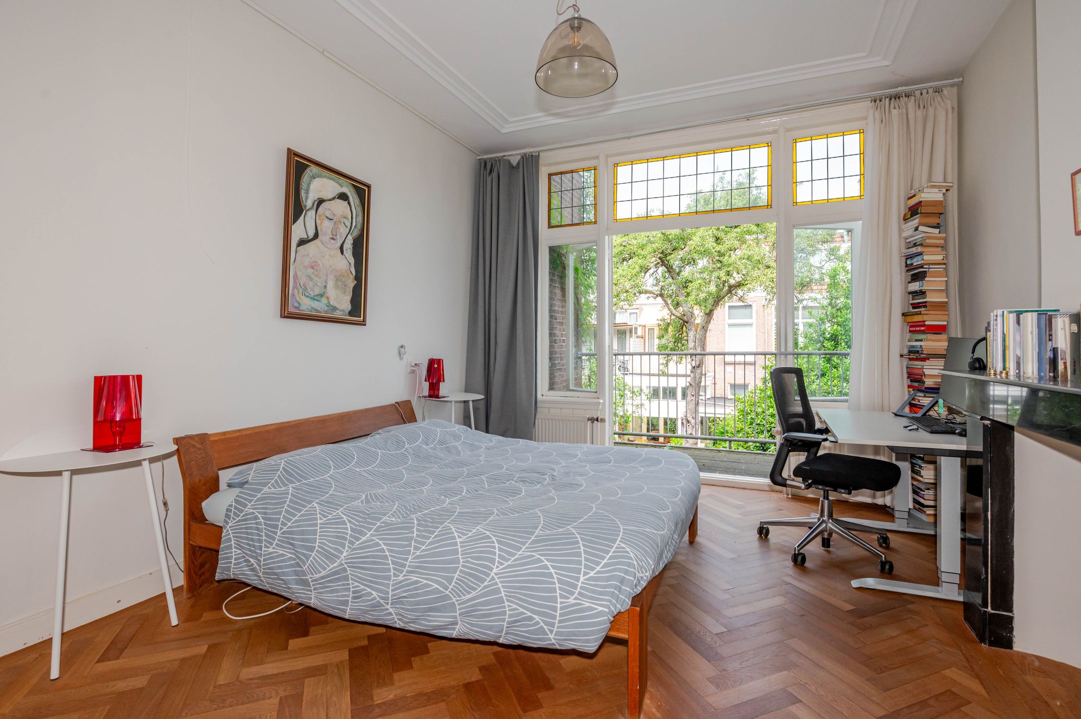 Characterful 1890s Townhouse with Preserved Period Details in Regentessekwartier — 48