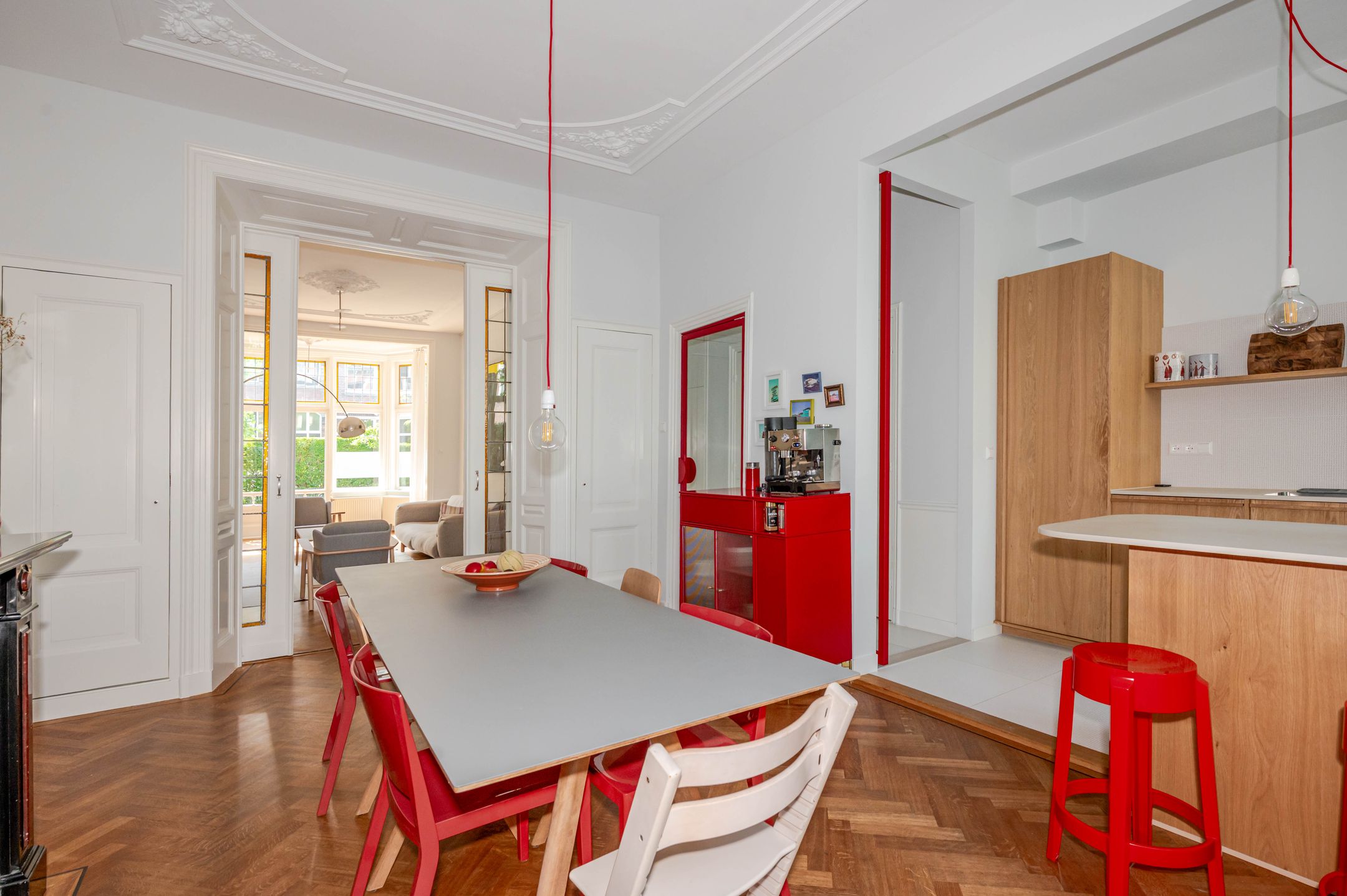 Characterful 1890s Townhouse with Preserved Period Details in Regentessekwartier — 21