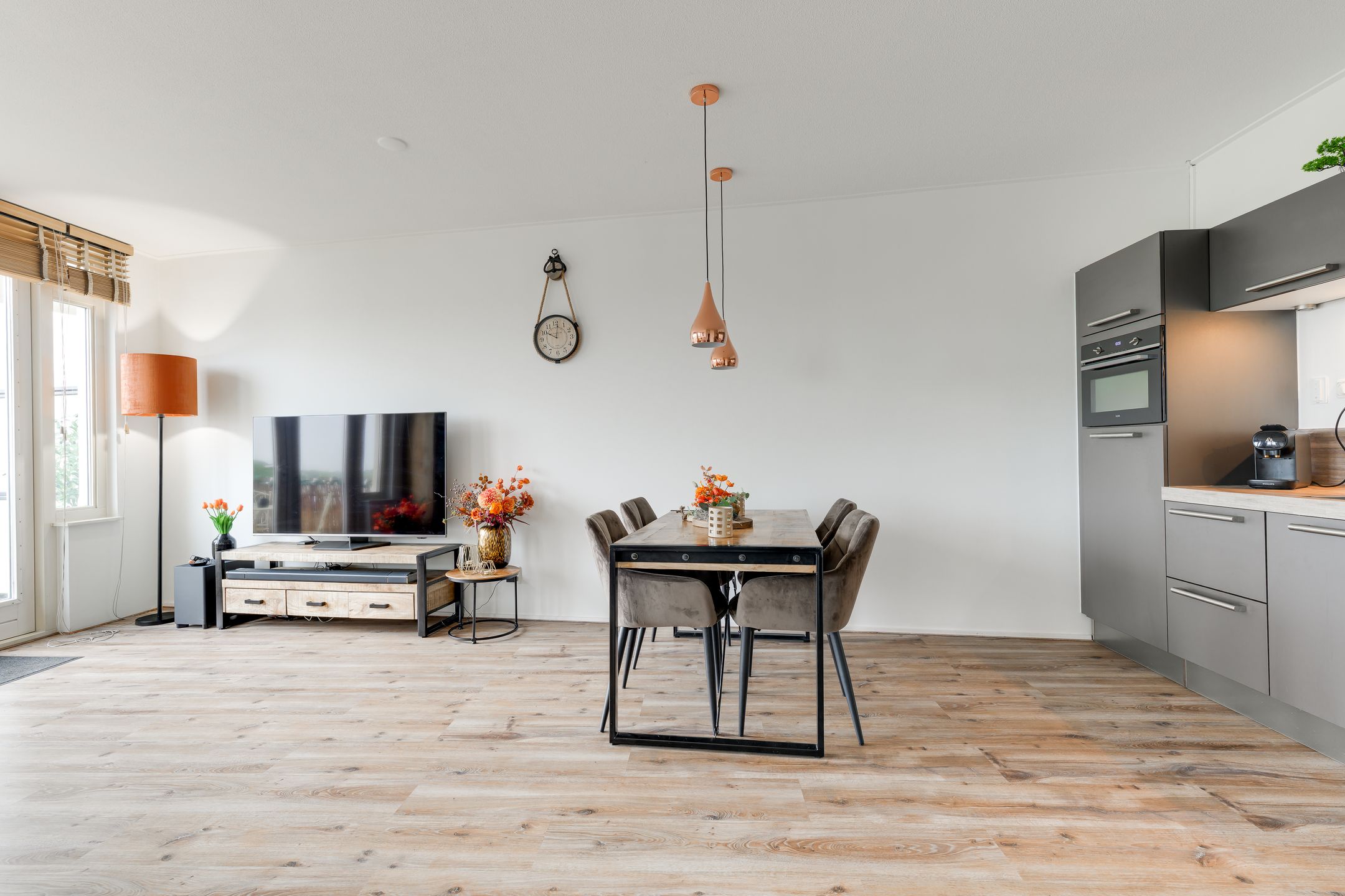 Luxury 3-Room Apartment with Private Parking and Wellness Facilities in Rijnsburg — 9