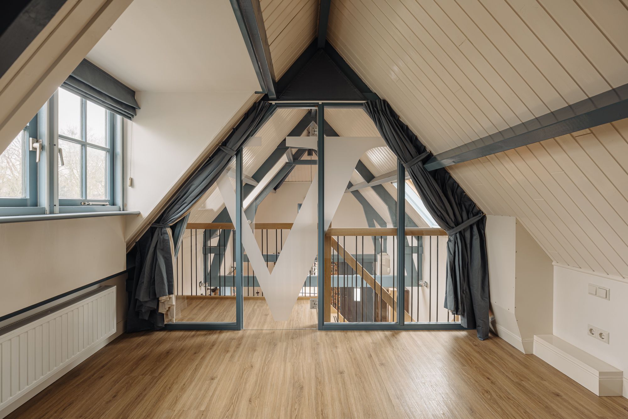 Historic Character Home in Protected Wassenaar Village Center — 9