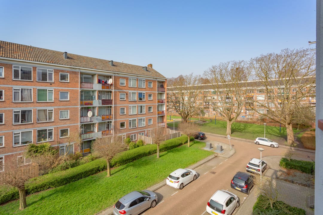 Photo 11 of Pieter Calandlaan 46-2