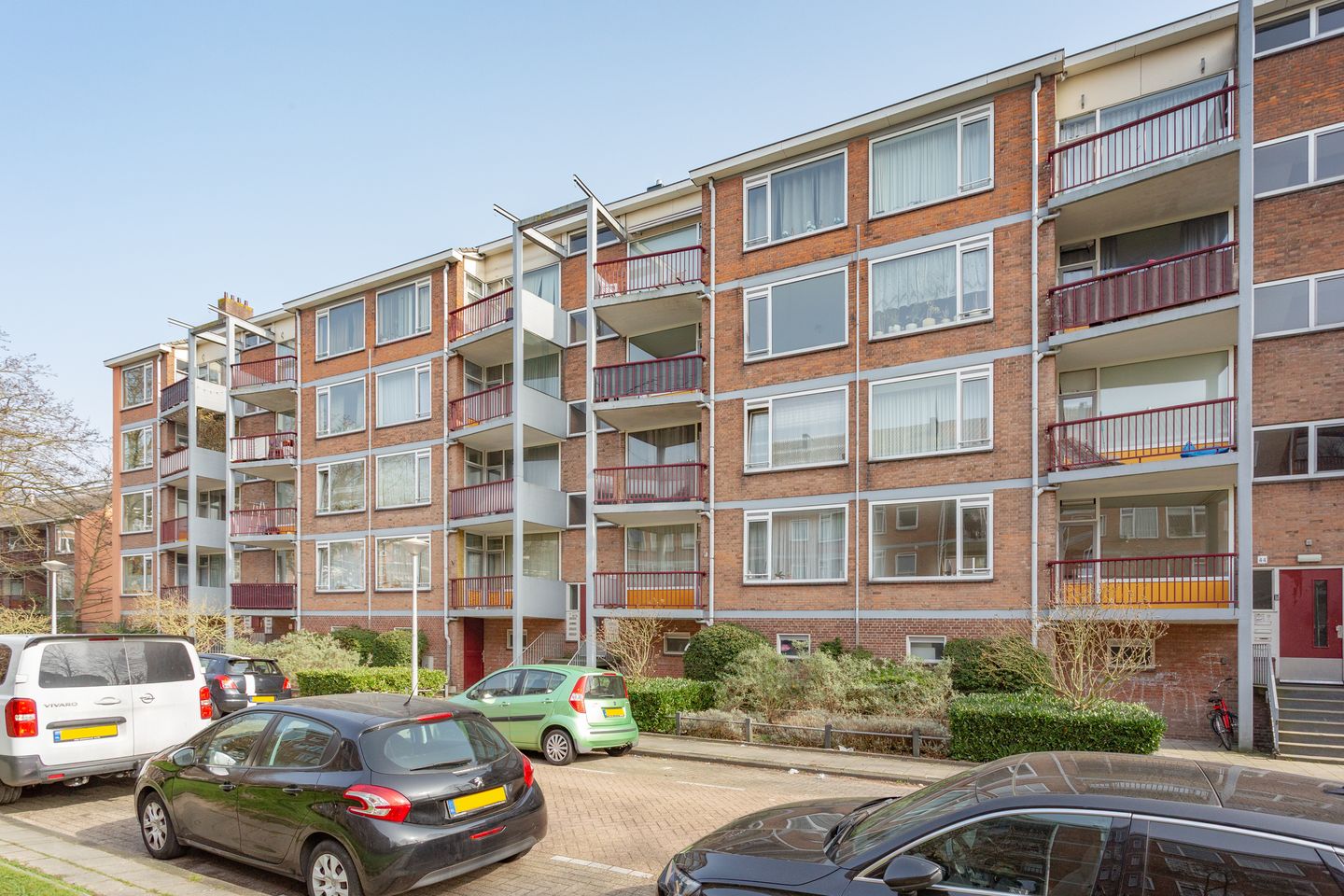 Photo 29 of Pieter Calandlaan 46-2