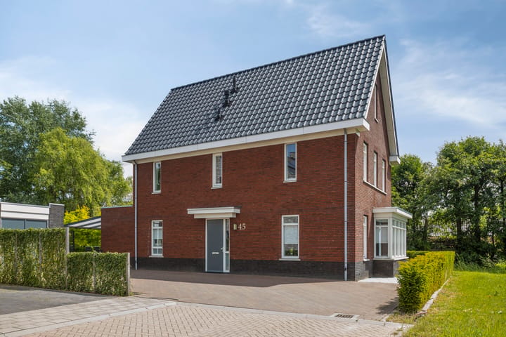 Foto 5 van Karmijn 45