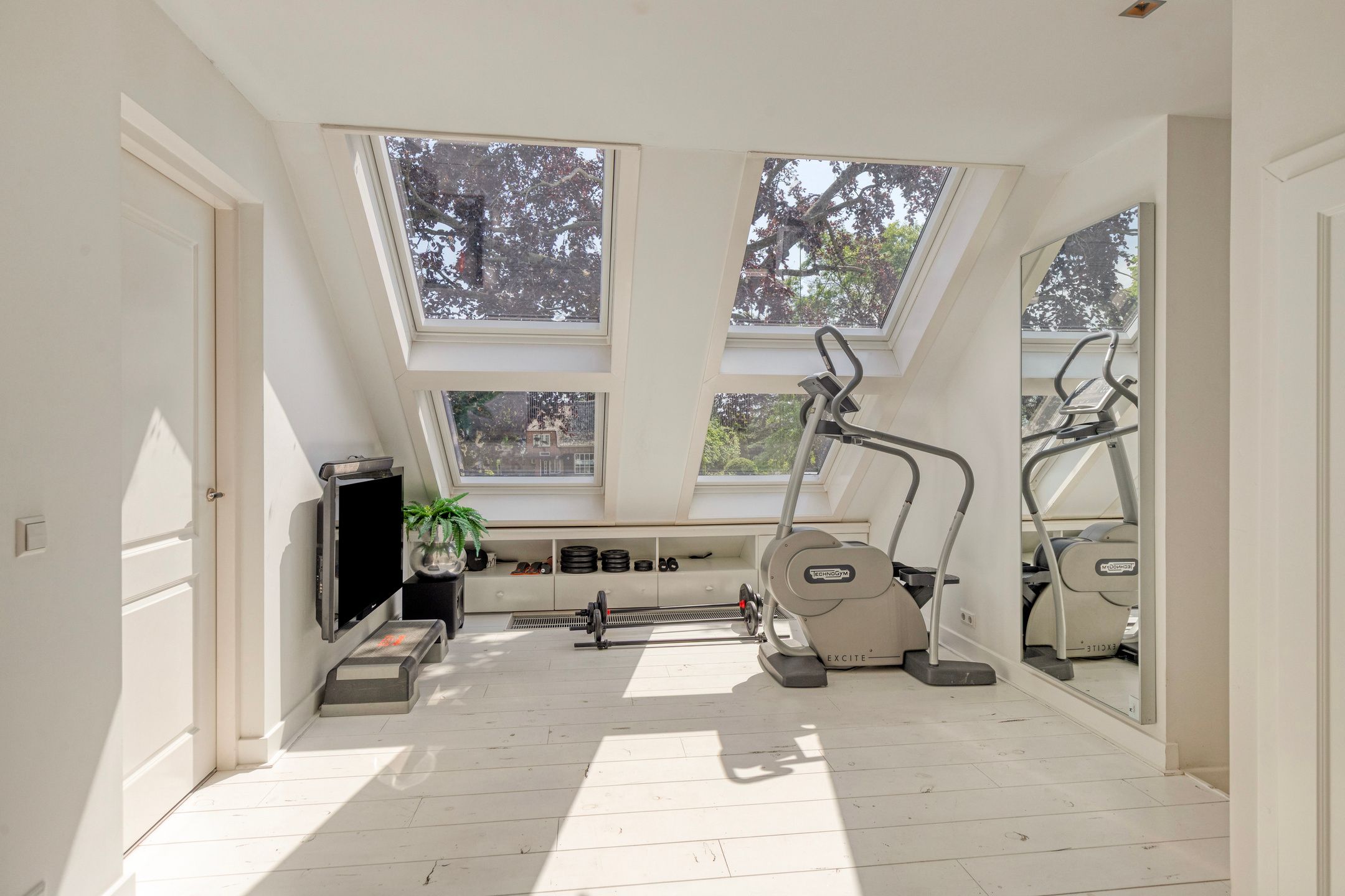 Photo 33 of Bilderdam 33