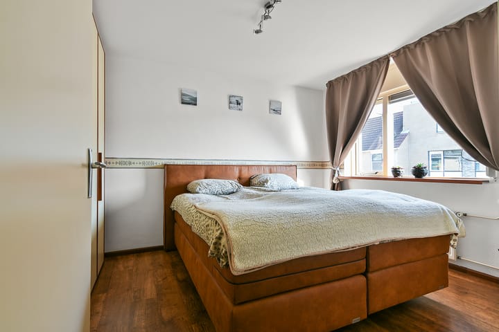 Tussenwoning te koop: Spannenburg 29, Hoofddorp