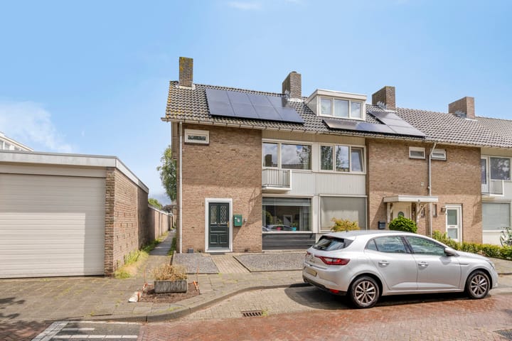Foto 4 van Pastoor M. van Beekstraat 1