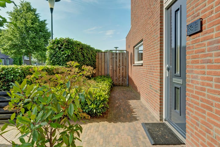 Foto 3 van Buurmeester 38