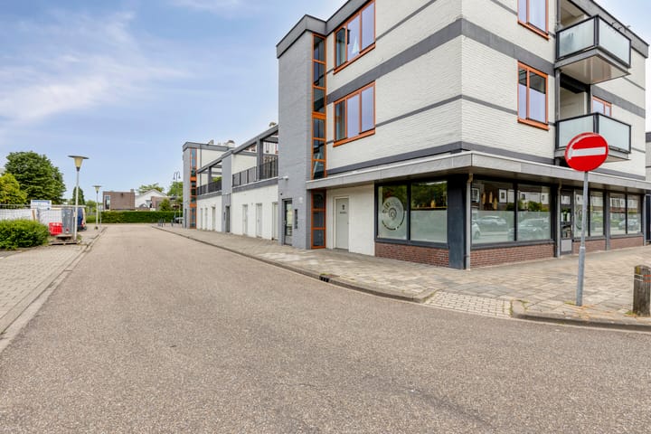 Foto 4 van van Meelstraat 14