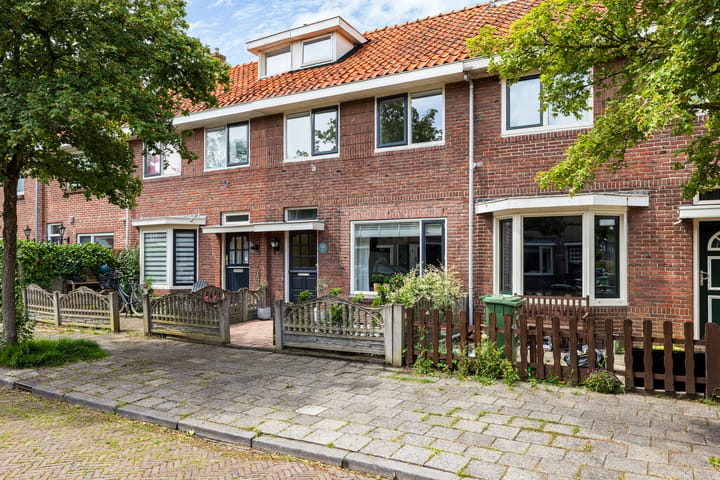 Photo 4 of Frederik Hendrikstraat 53