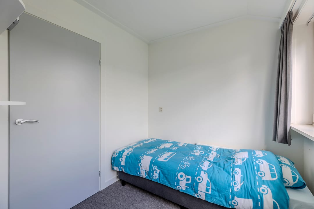 Spacious Detached Home with Green Views and Four Bedrooms — 28