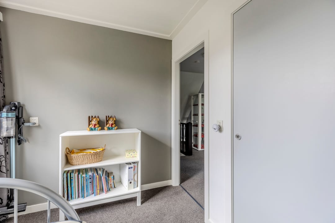 Spacious Detached Home with Green Views and Four Bedrooms — 26