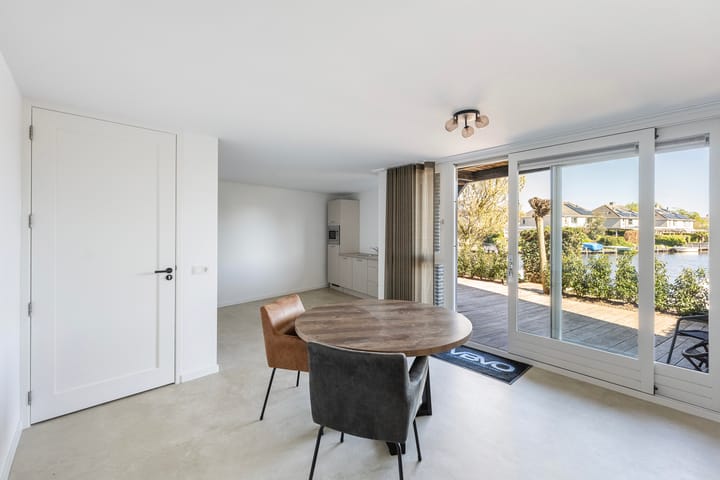 Tussenwoning te koop: Otterbeek 83, Zwartsluis