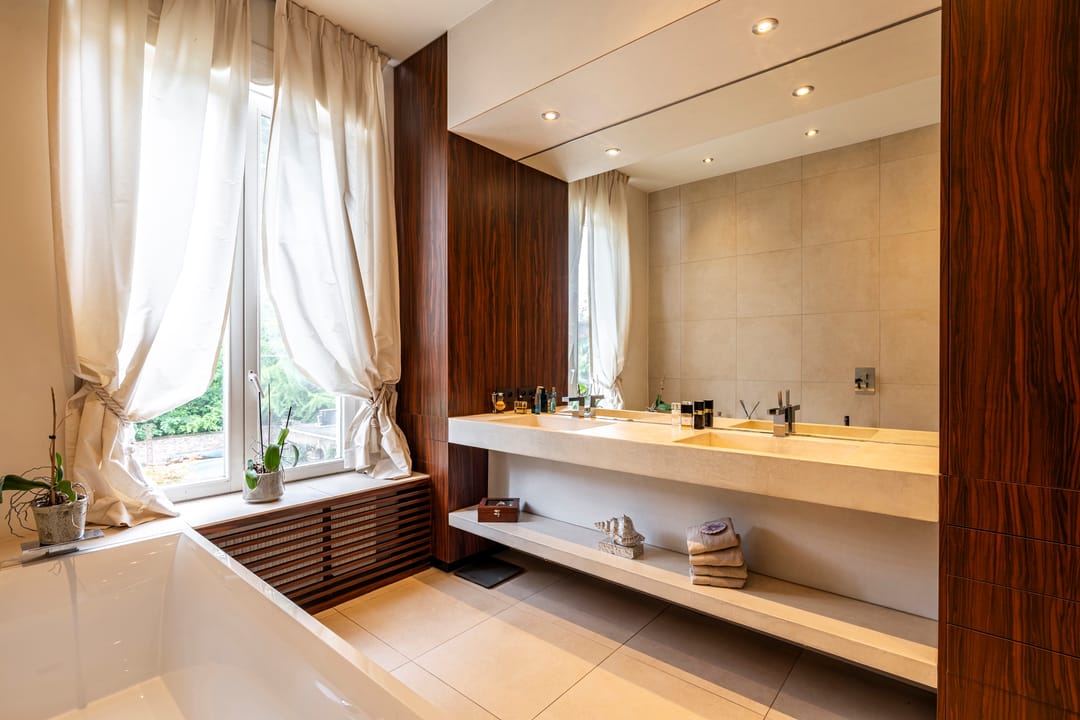 Historic Neoclassical Mansion with Heated Pool in Turnhout City Center — 26