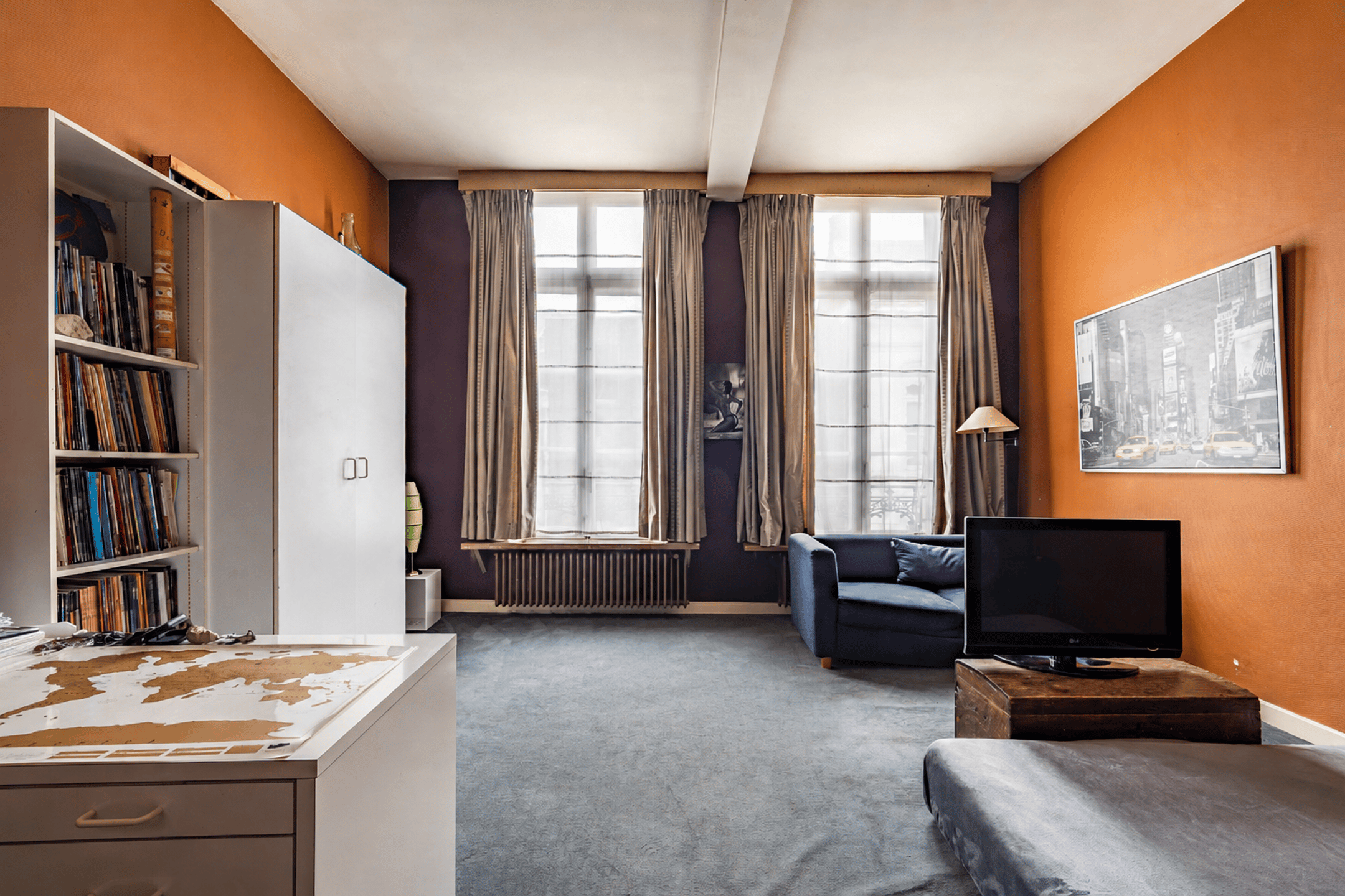 Historic Neoclassical Mansion with Heated Pool in Turnhout City Center — 27