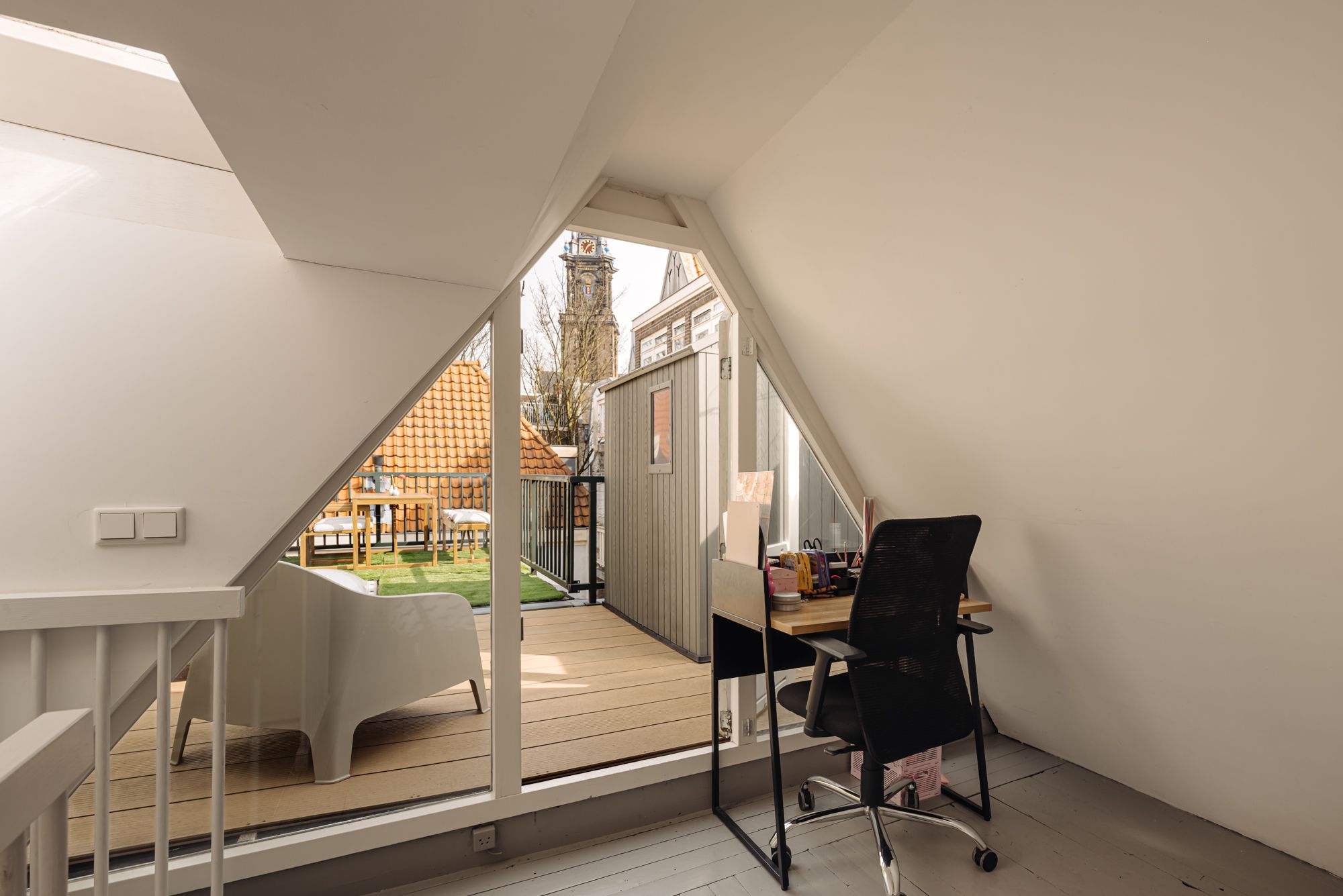 Photo 36 of Eerste Bloemdwarsstraat 9-H
