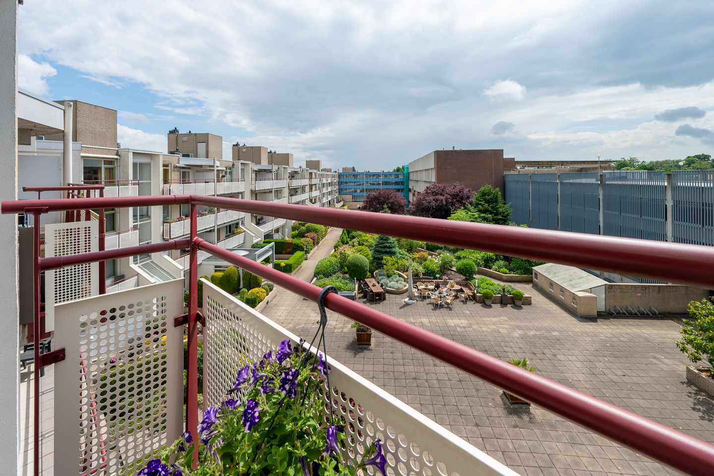 Renovated three room apartment with views in central Zeist — 20
