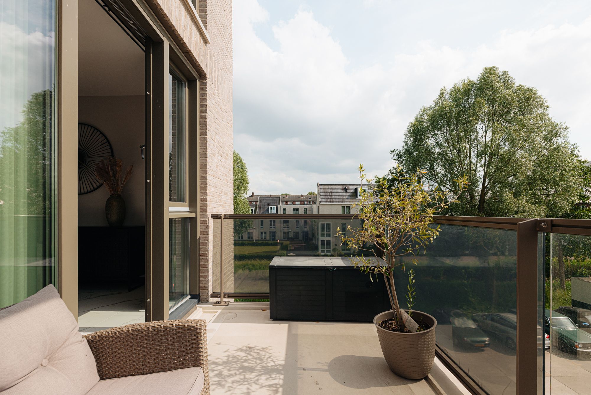 Photo 12 of Dijkmanshuizenstraat 275