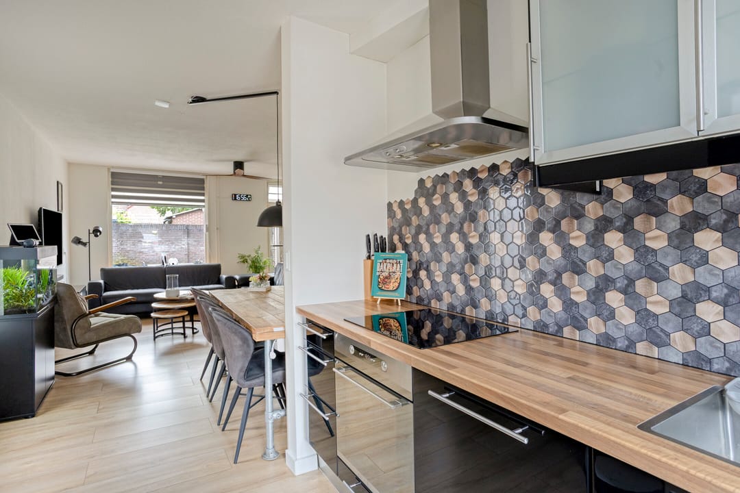 Charming Corner Family Home Near Helmond Centre — 17