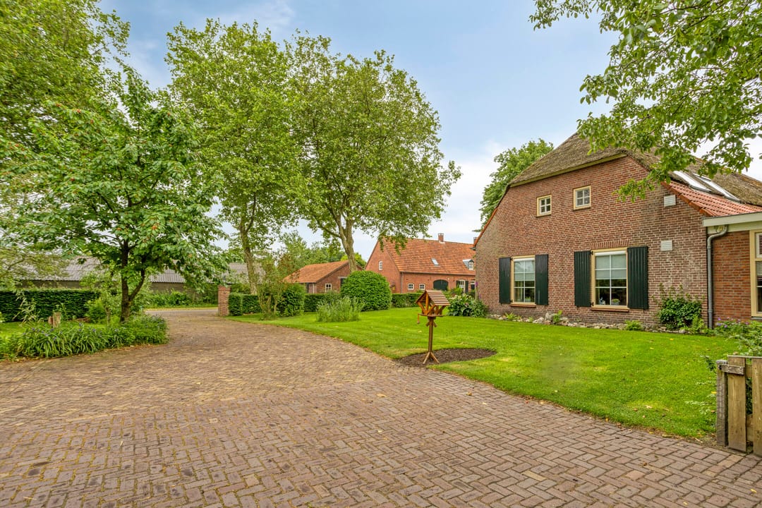 Photo 52 of Voort 34