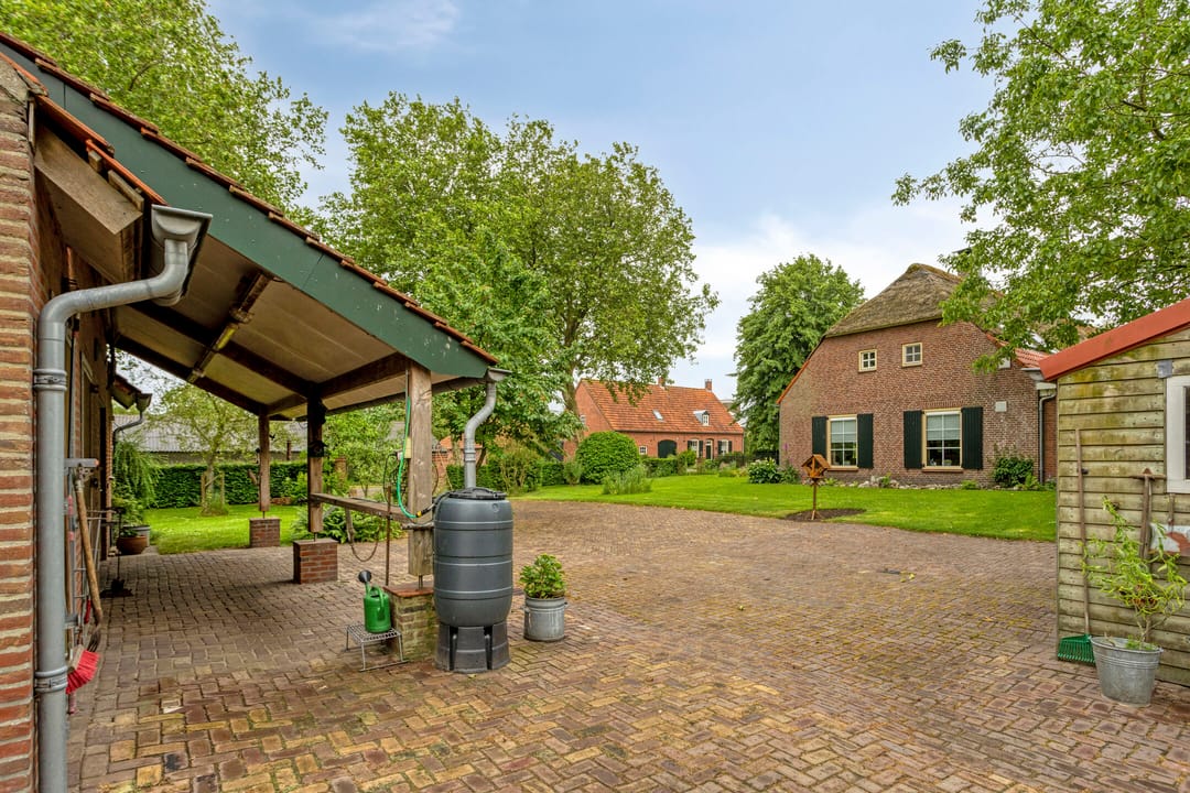 Photo 53 of Voort 34