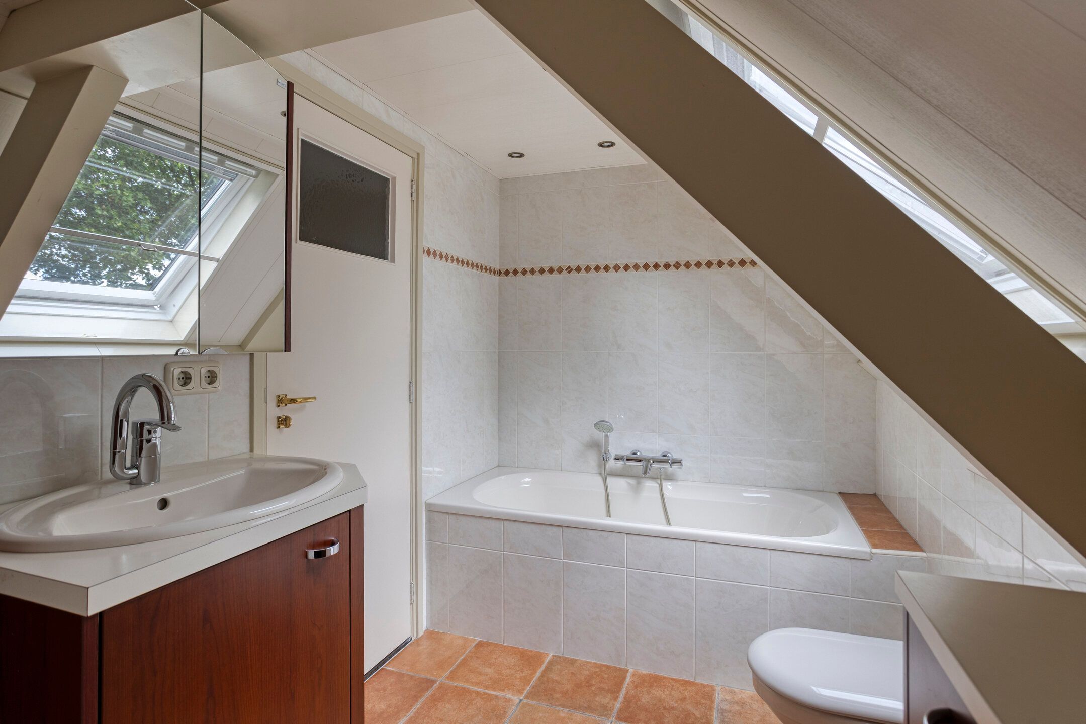 Photo 39 of Voort 34
