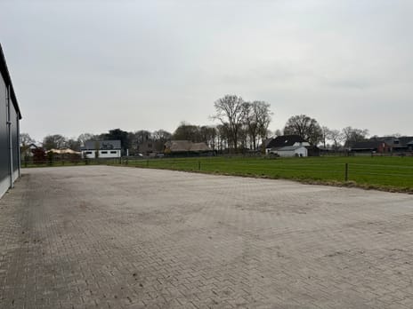 View photos