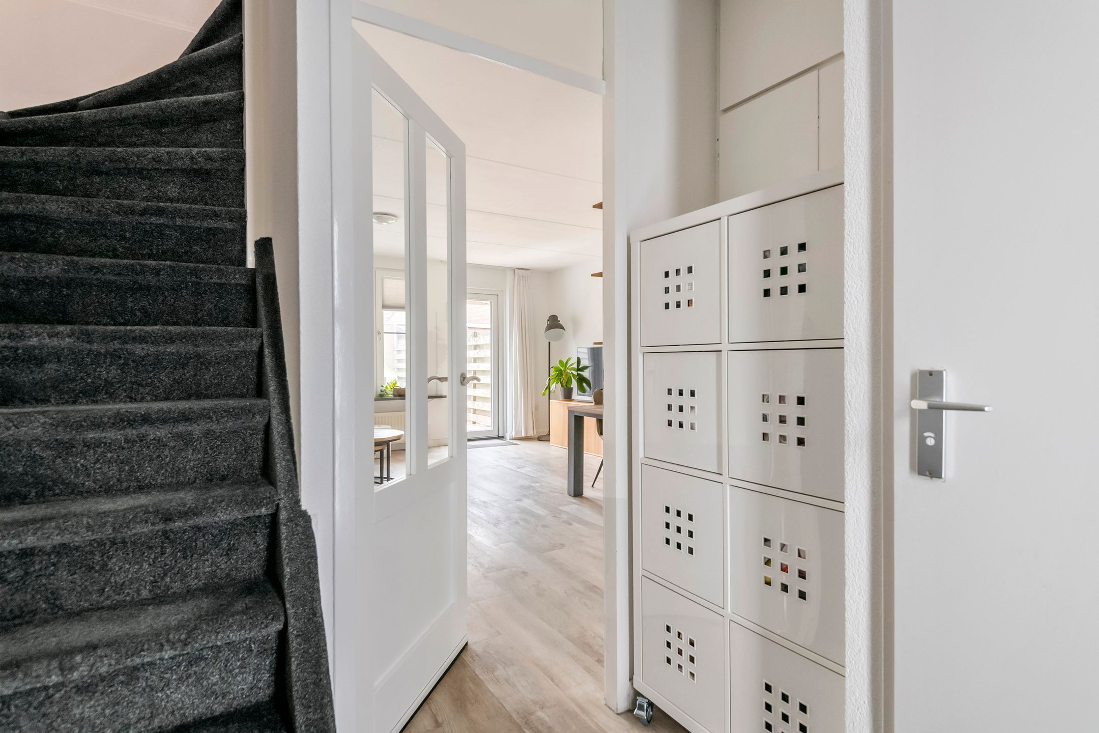 Move-in Ready Terraced Home with Sunny South-West Garden — 15