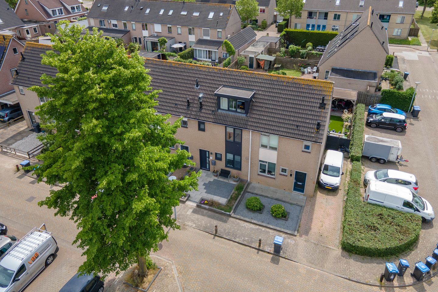 Move-in Ready Terraced Home with Sunny South-West Garden — 35