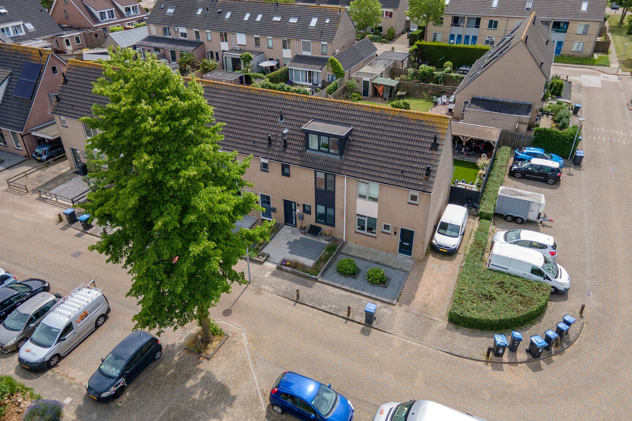 Move-in Ready Terraced Home with Sunny South-West Garden — 36