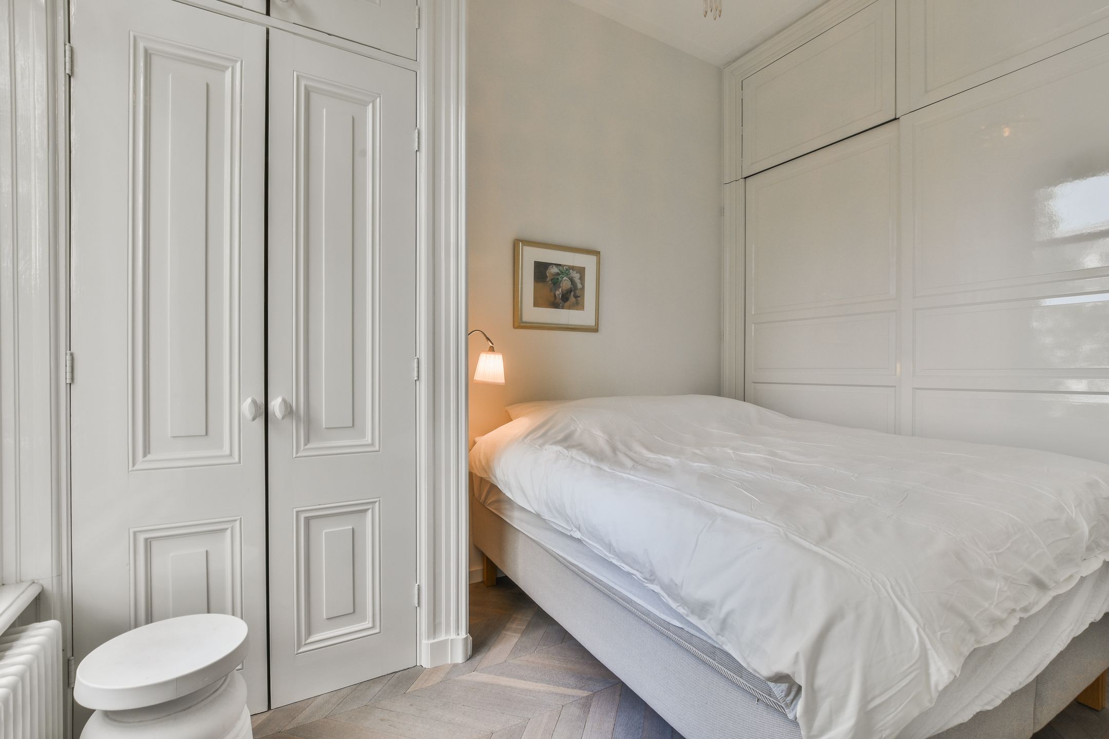 Photo 12 of Van Eeghenstraat 121-2