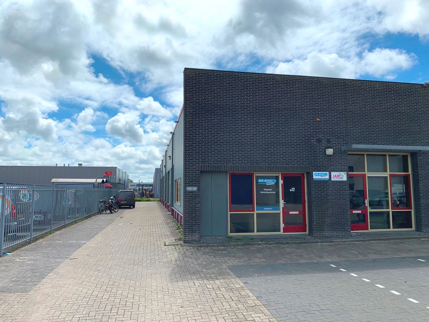 View photo 3 of Vrijheidweg 12