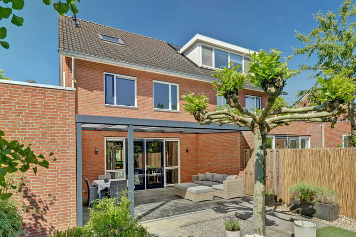 Foto 3 van Solidus 76